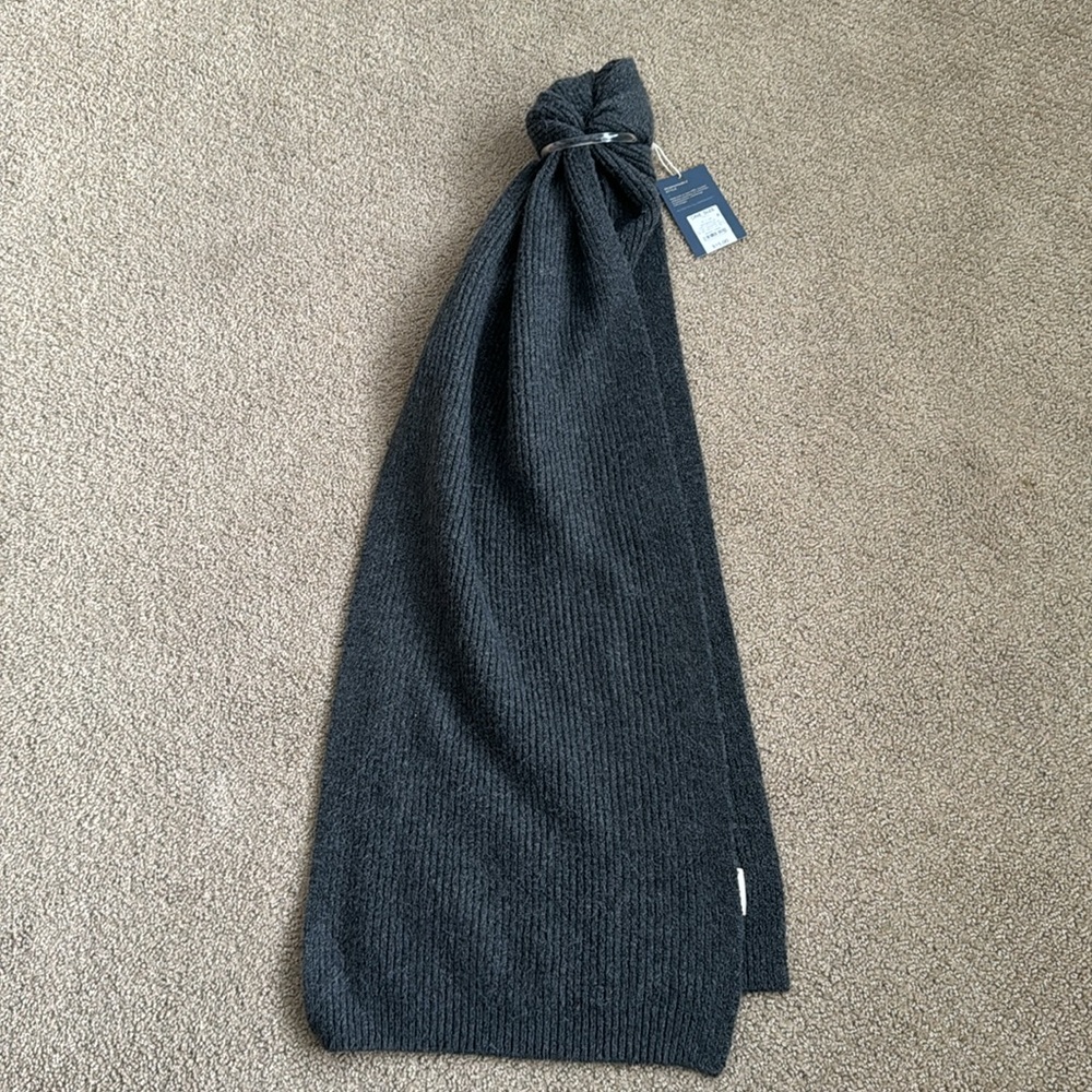 NWT Universal Thread Wide Rib‎ Scarf - Picture 3 of 6